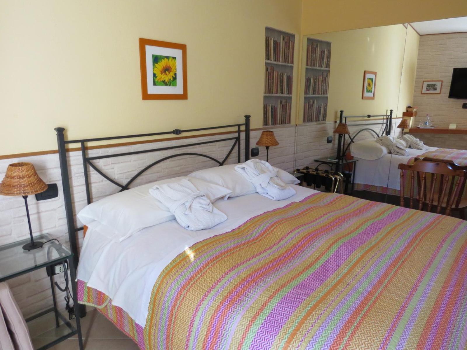 B&B Dei Doria & Suite Дольчеаккуа Экстерьер фото