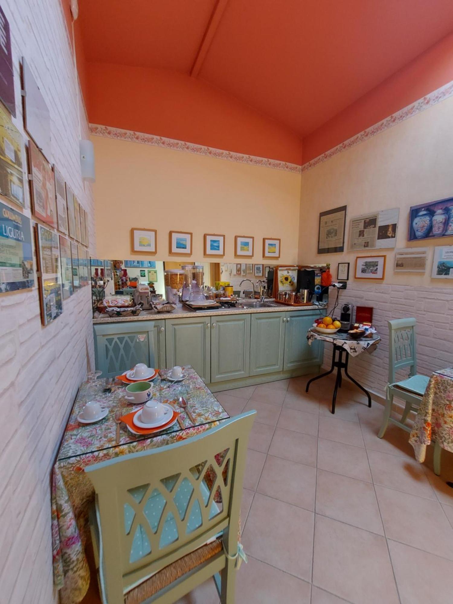 B&B Dei Doria & Suite Дольчеаккуа Экстерьер фото